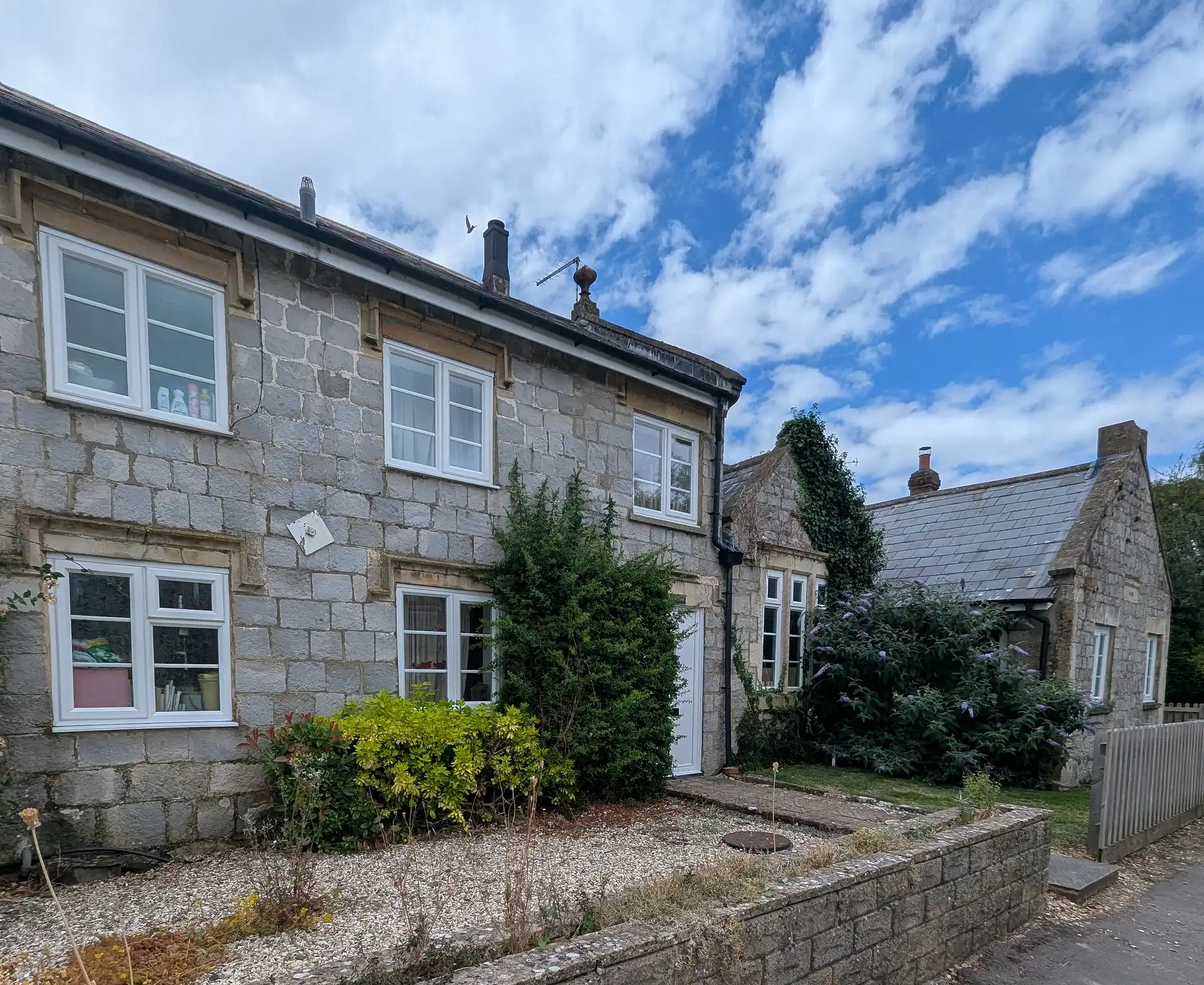 Stone cottage in Broad Hinton with freshly cleaned windows