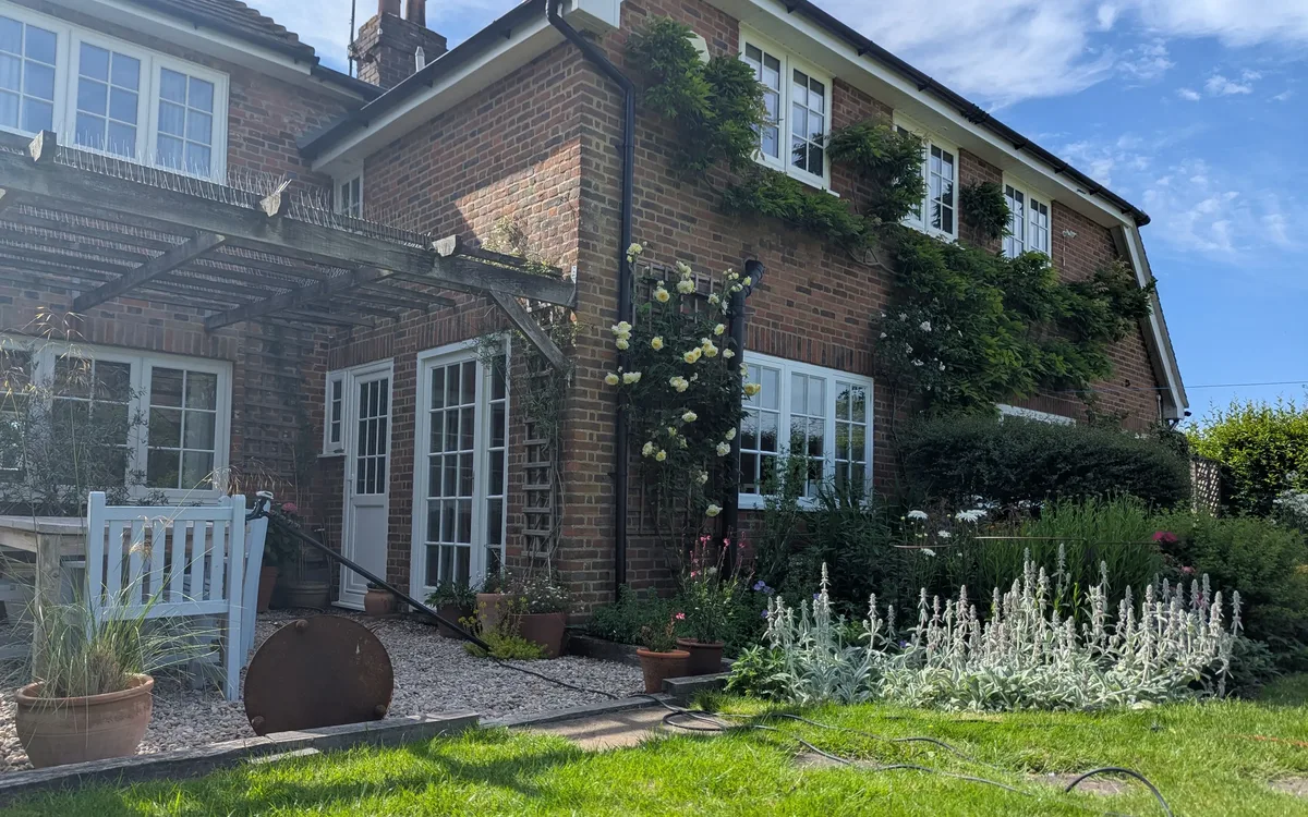 Window cleaning service in Swindon